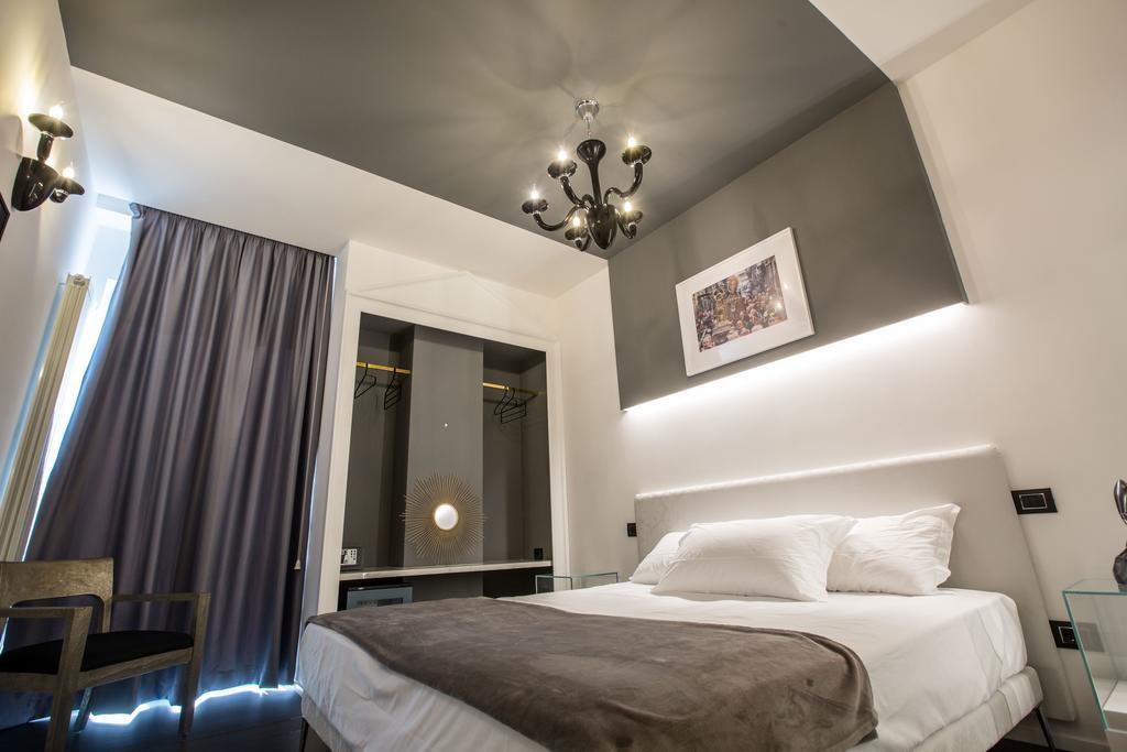 The Boutique 2* Napoli